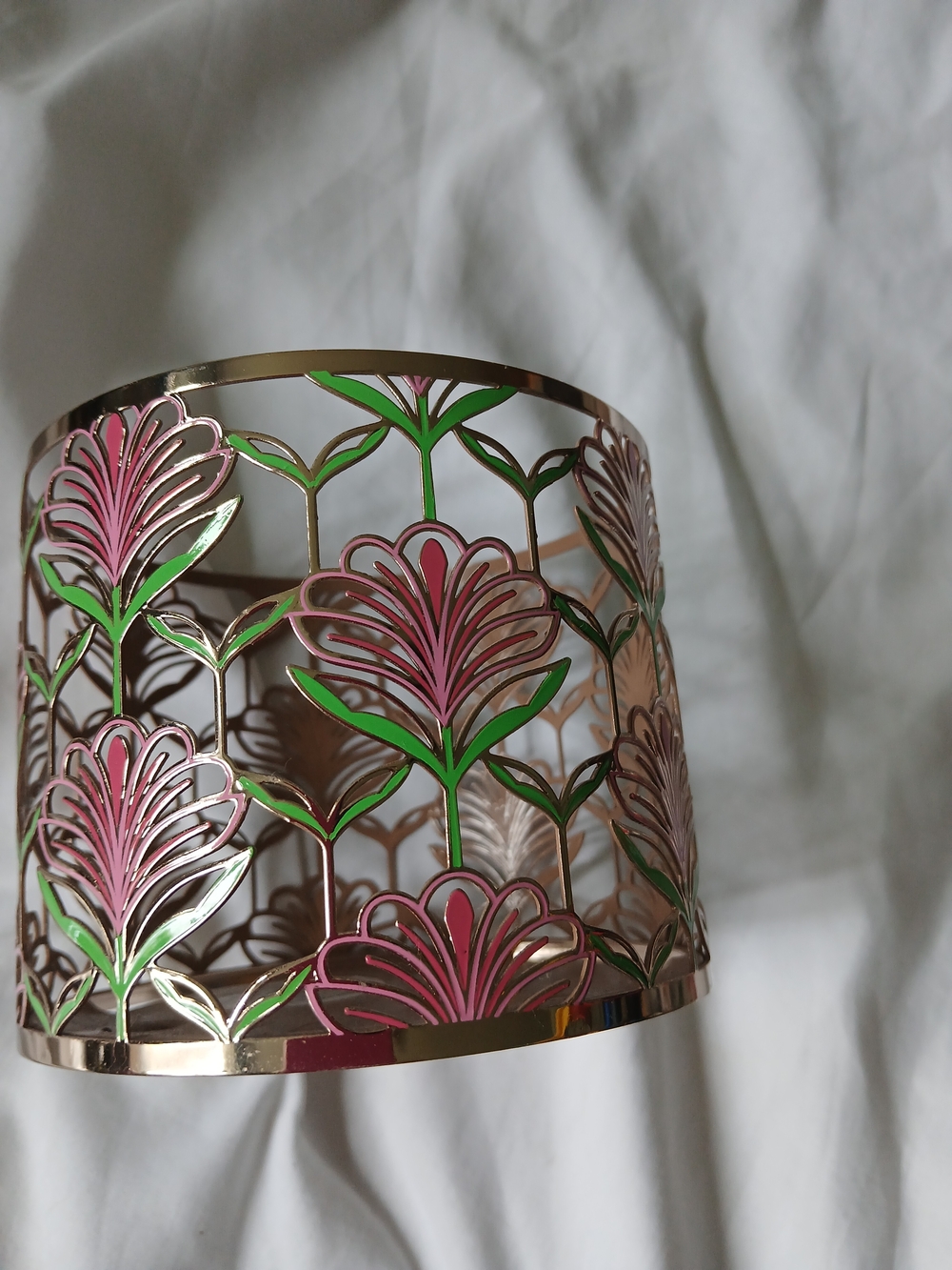 Bath & Body Works Lotus Flower 3-Wick Candle Holder Tropical Spring 2025 - NEW!